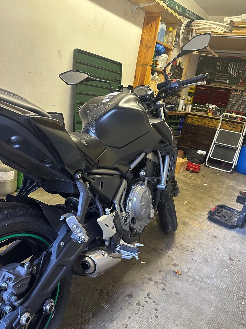 Kawasaki Z 650 (2017 - 19) (6)