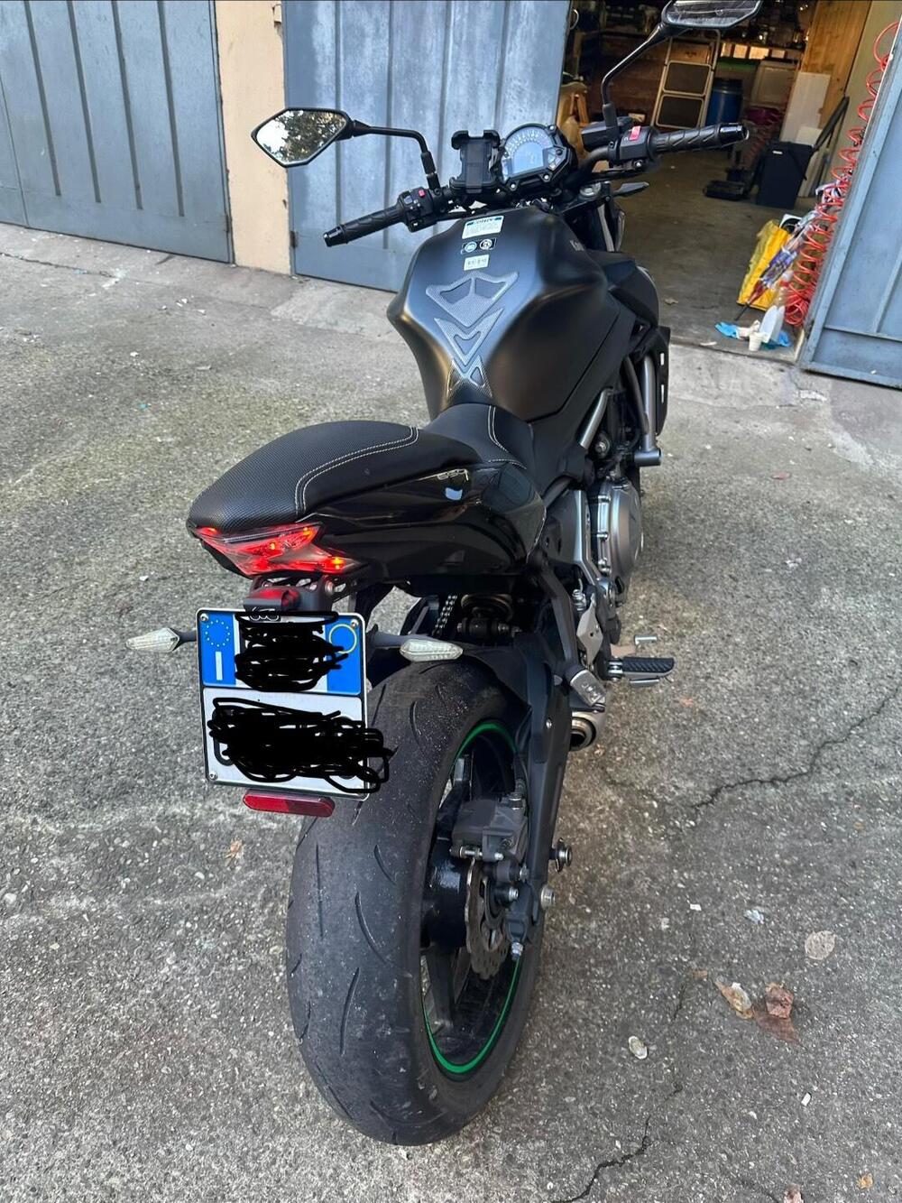 Kawasaki Z 650 (2017 - 19) (8)