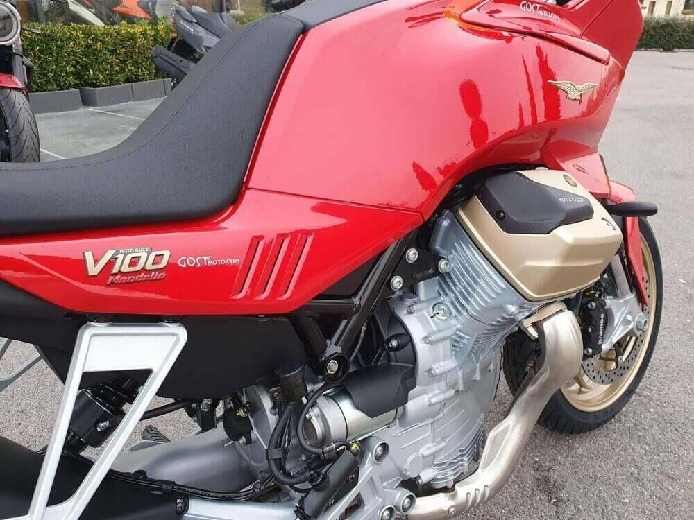 Moto Guzzi V100 Mandello (2025) (6)