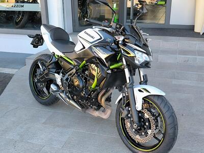 Kawasaki Z 650 (2020) usata