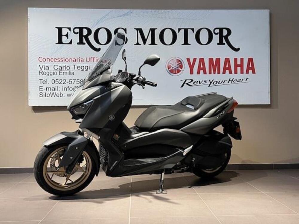 Yamaha X-Max 300 Tech Max (2020) (2)