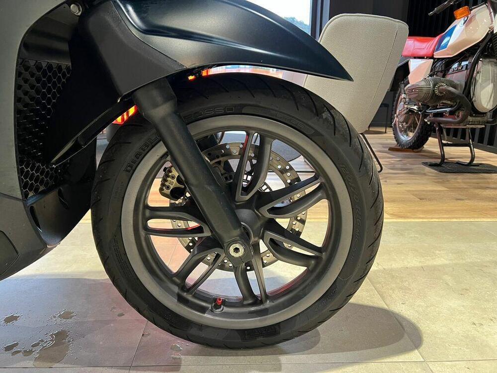 Piaggio Beverly 400 S ABS-ASR (2021 - 24) (12)