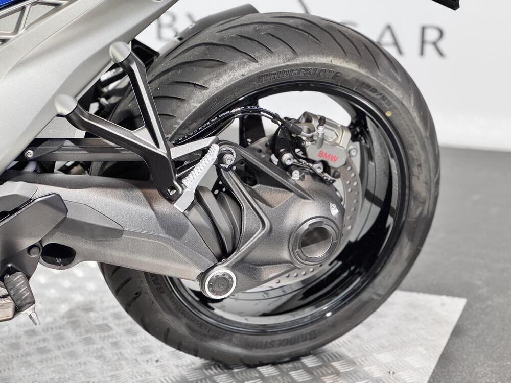 Bmw R 1300 R (2026) (4)