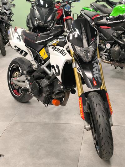 Aprilia Dorsoduro 750 ABS (2009 - 17) usata