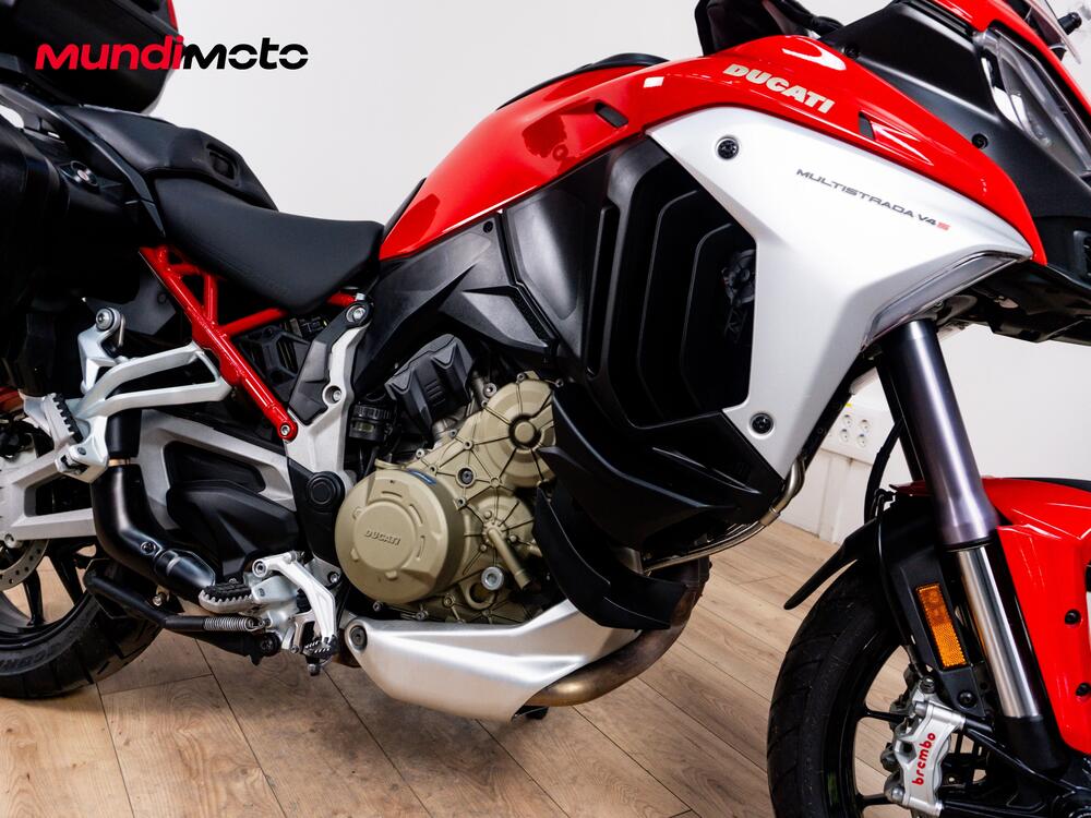 Ducati Multistrada V4 S Grand Tour (2024) (4)