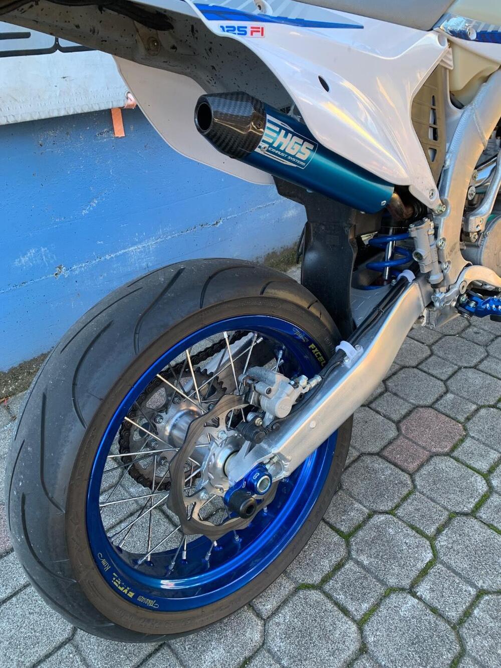 Tm Moto SMR 125 Fi 2T (2024) (4)