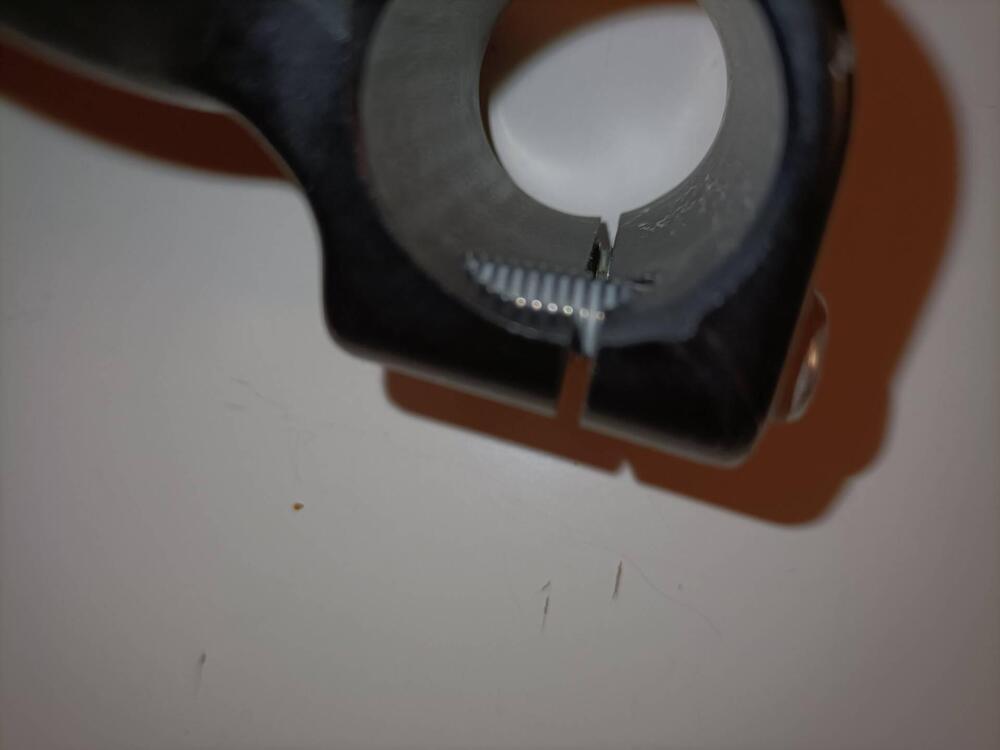 Semimanubri (bracciali 52mm + due coppie di tubi) 56 Corse S.r.l. + Evolution Italy (4)