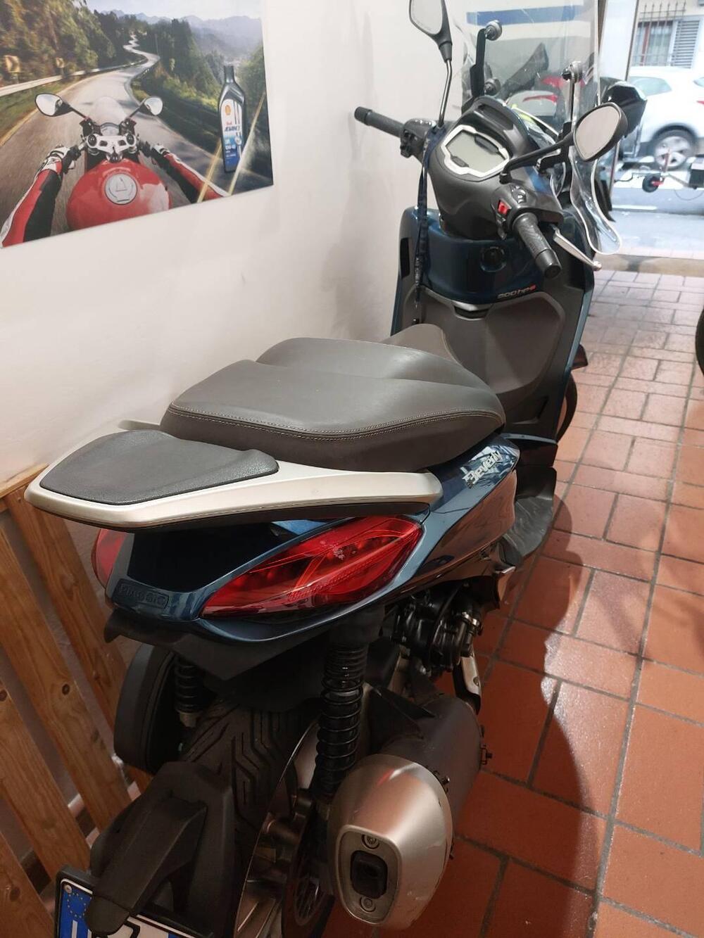 Piaggio Beverly 300 ABS-ASR (2021 - 25) (3)