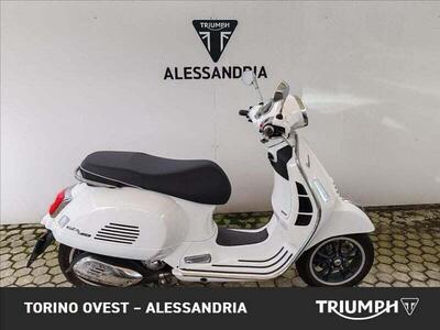 Vespa GTS 300 Super (2023 - 24) usata