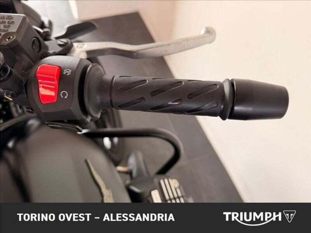 Moto Guzzi V7 Stone Centenario (2021 - 22) (9)