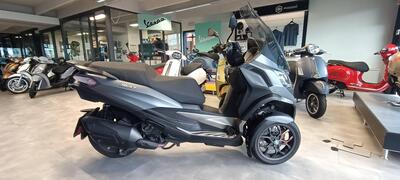 Piaggio MP3 530 ABS Hpe (2023 - 24) usata