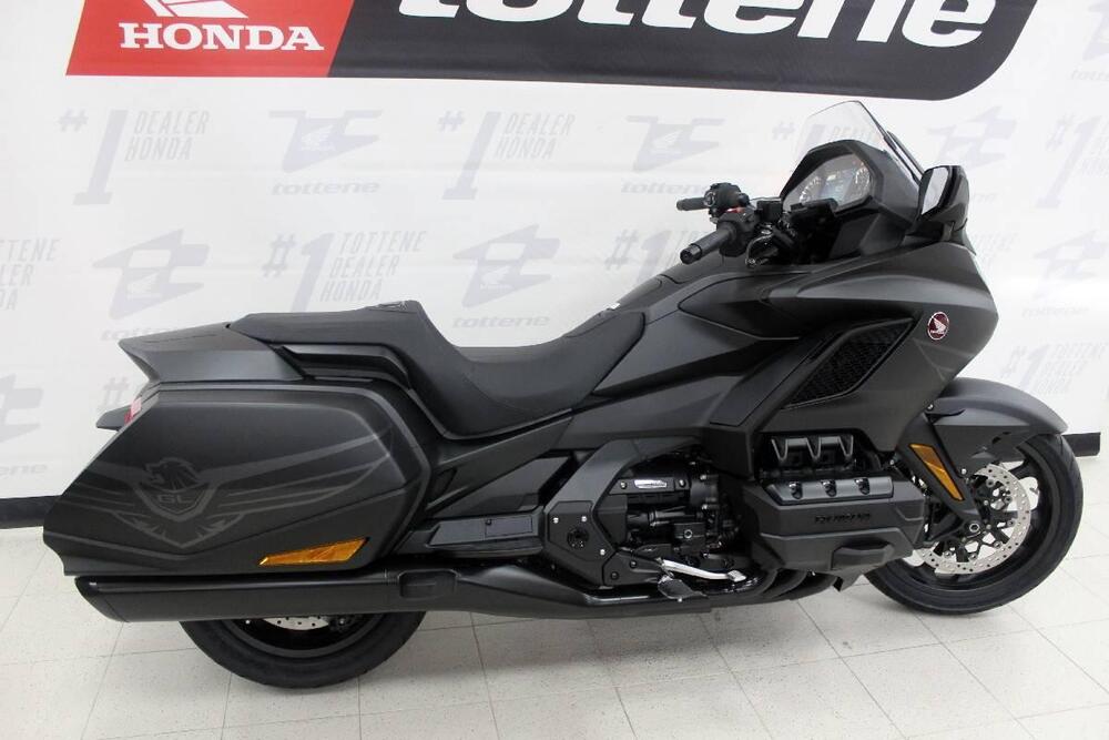 Honda GL 1800 Gold Wing 50° Anniversario (2025 - 26) (2)