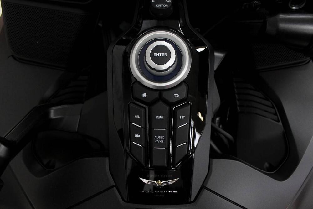 Honda GL 1800 Gold Wing 50° Anniversario (2025 - 26) (8)