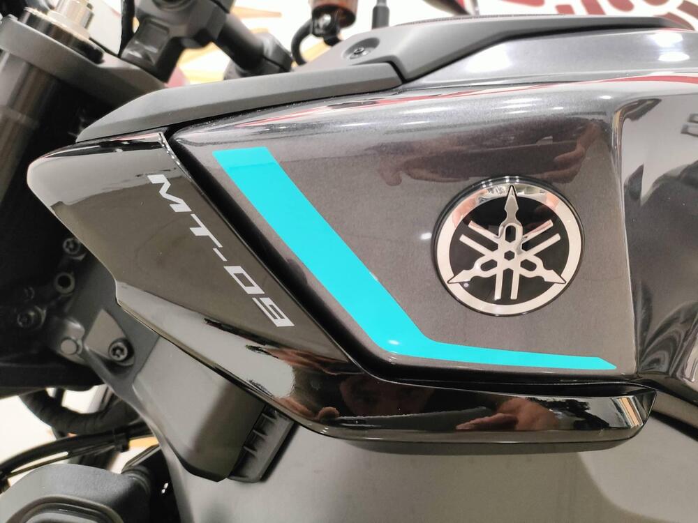Yamaha MT-09 (2024 - 26) (4)