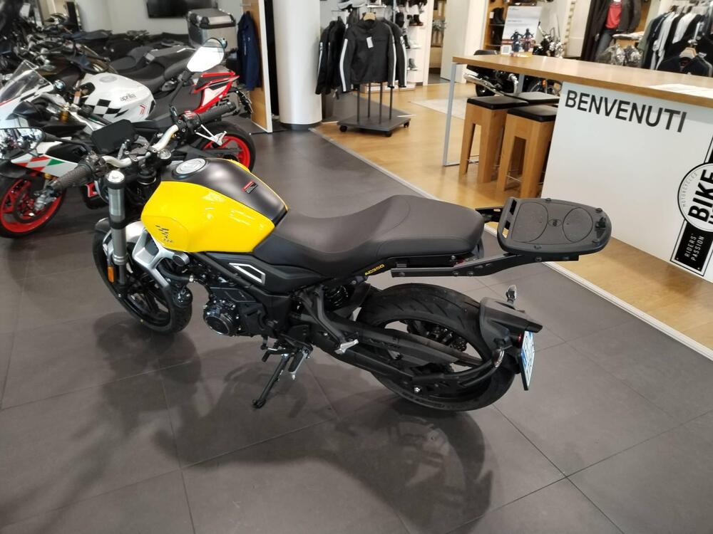 Voge Trofeo 350AC (2022 - 26) (6)