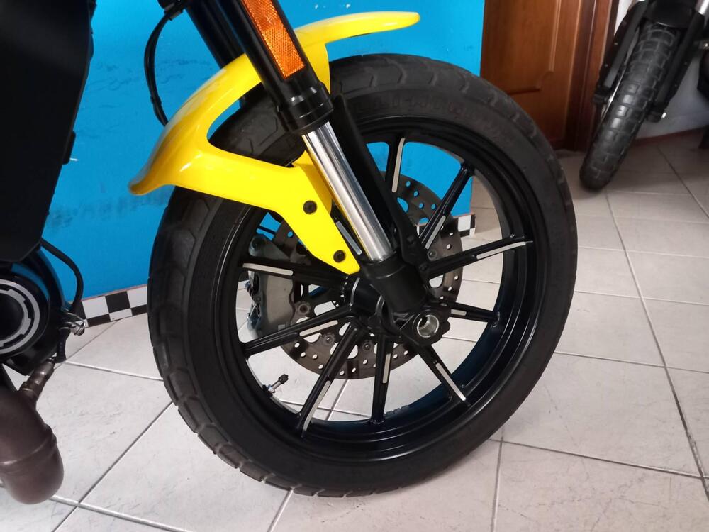 Ducati Scrambler 800 Icon (2021 - 22) (19)