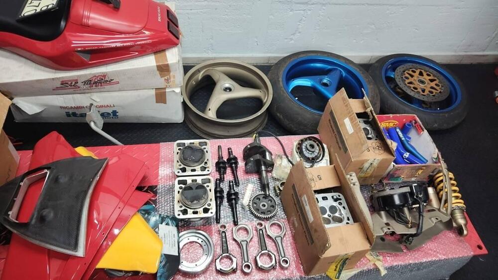 Ducati 916 Biposto (1994 - 98) (5)