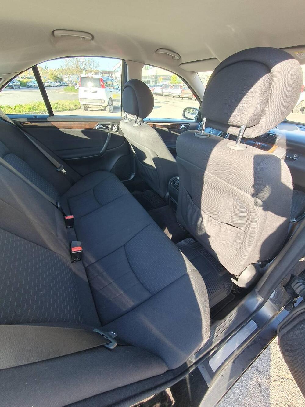 Mercedes-Benz Classe C usata a Siena (5)