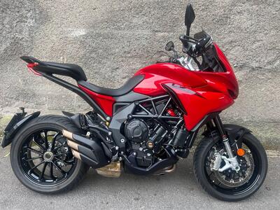 MV Agusta Turismo Veloce 800 R (2023 - 25) usata