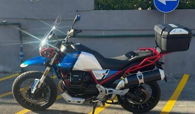Moto Guzzi V85 TT Evocative Graphics (2021 - 23) usata