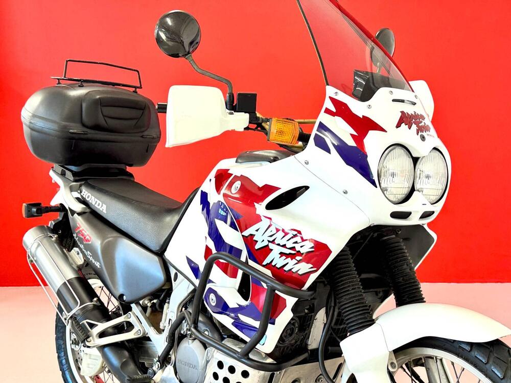 Honda Africa Twin XRV 750 (1996 - 02) (9)