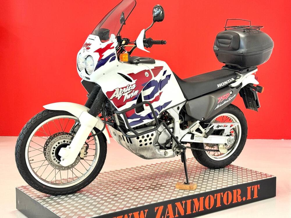 Honda XRV 750 AFRICA TWIN RD07 (4)