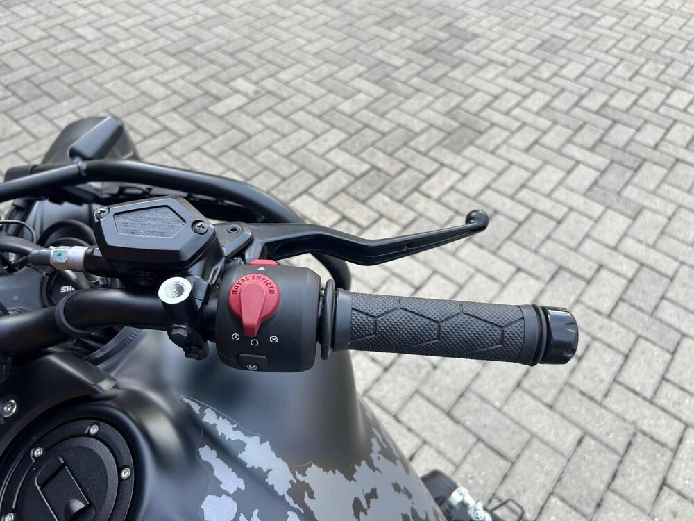 Royal Enfield Himalayan 450 Mana Black (2026) (5)