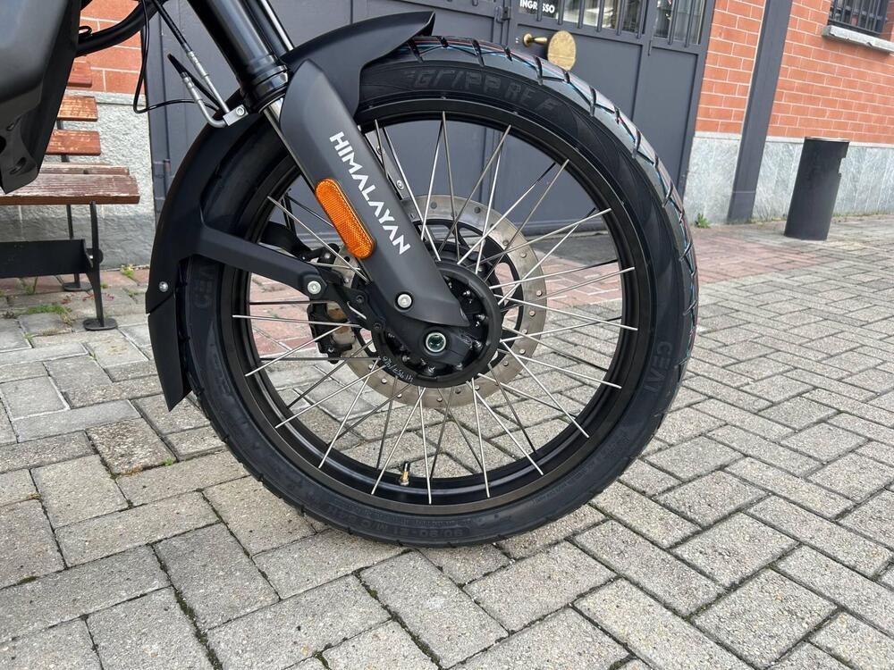 Royal Enfield Himalayan 450 Mana Black (2026) (11)