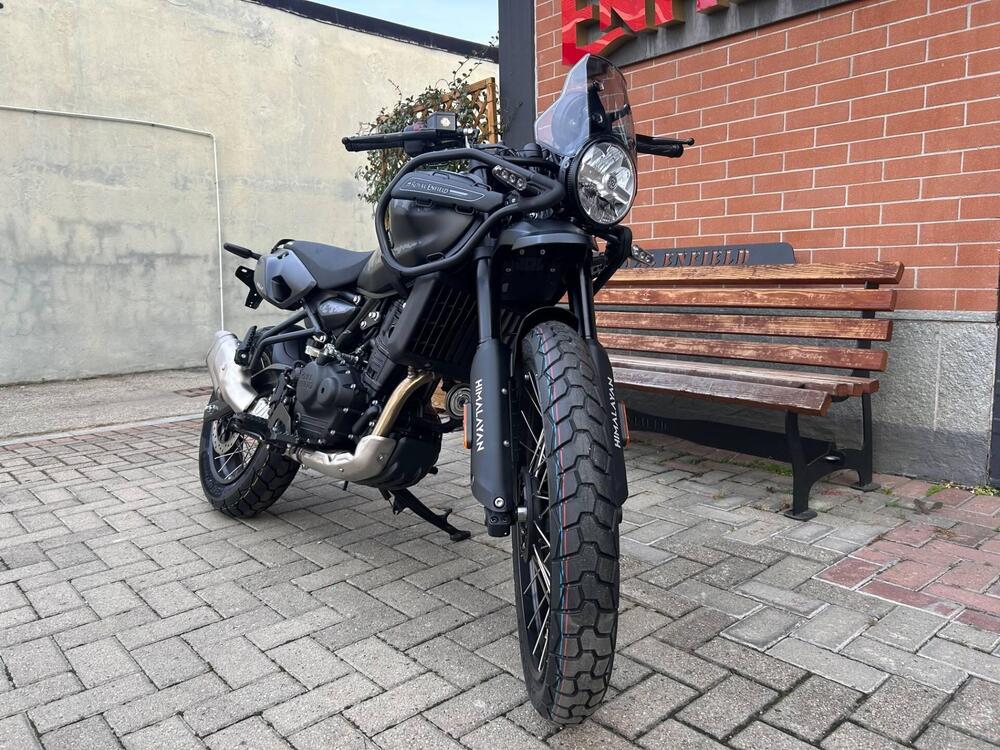 Royal Enfield Himalayan 450 Mana Black (2026) (15)