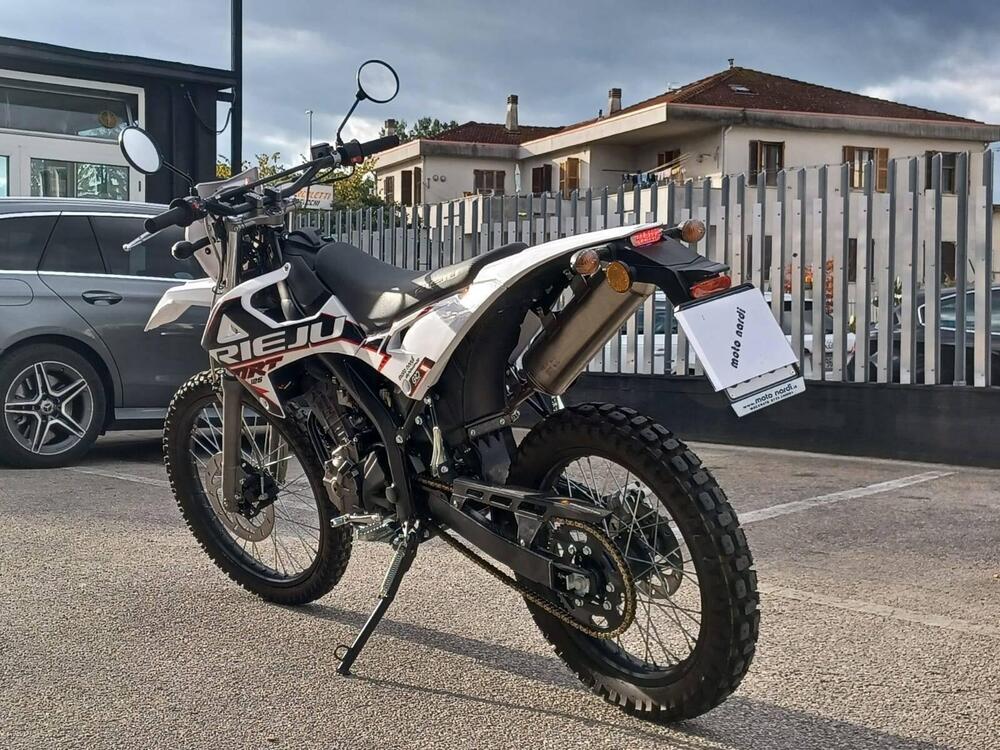 Rieju MRT 125 LC (2023 - 25) (7)