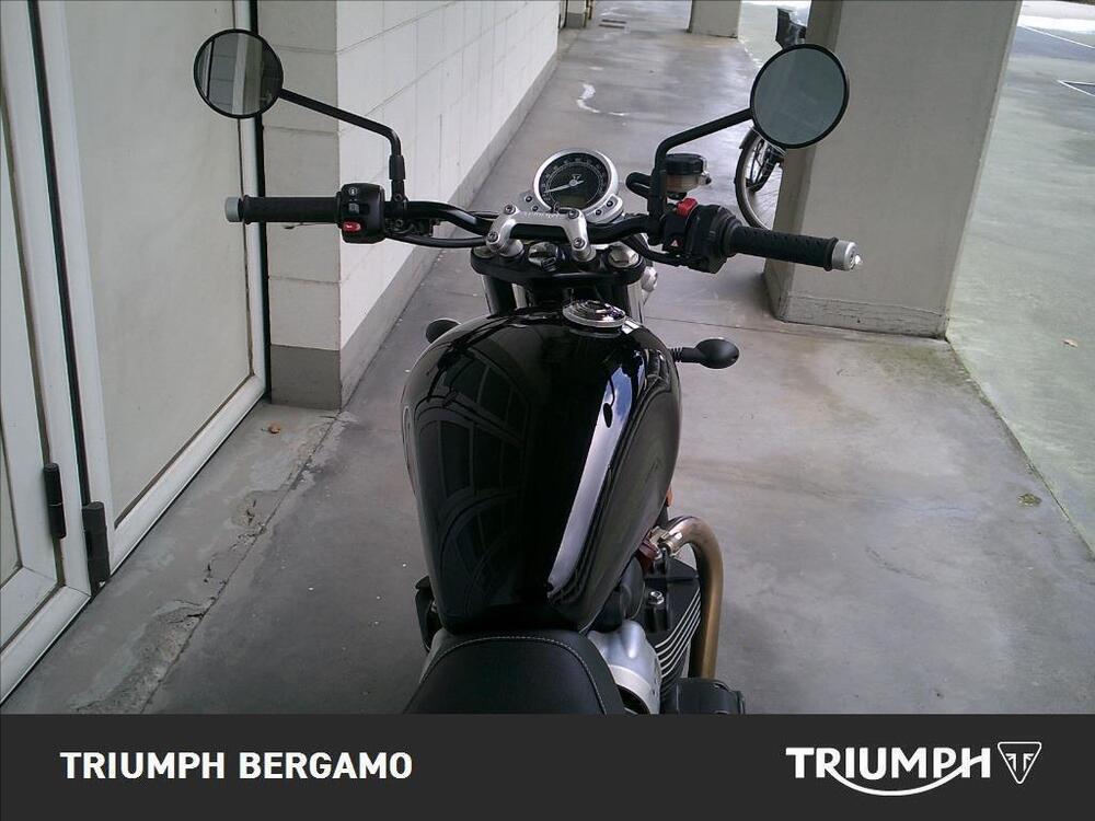 Triumph Street Twin 900 (2016) (7)