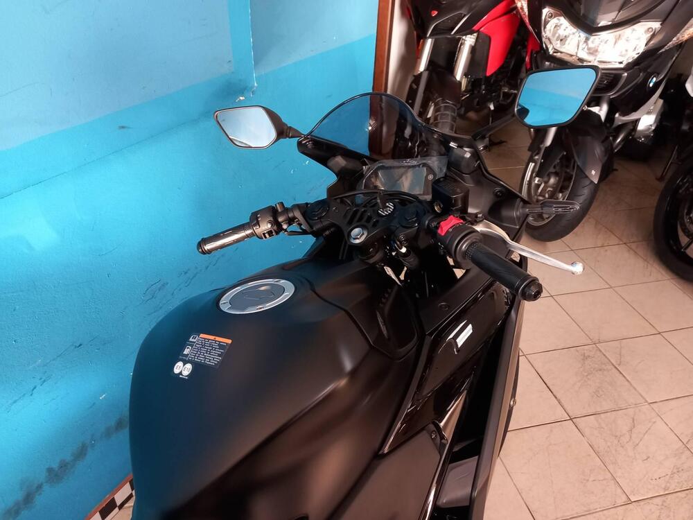 Yamaha YZF R3 (2025 - 26) (17)