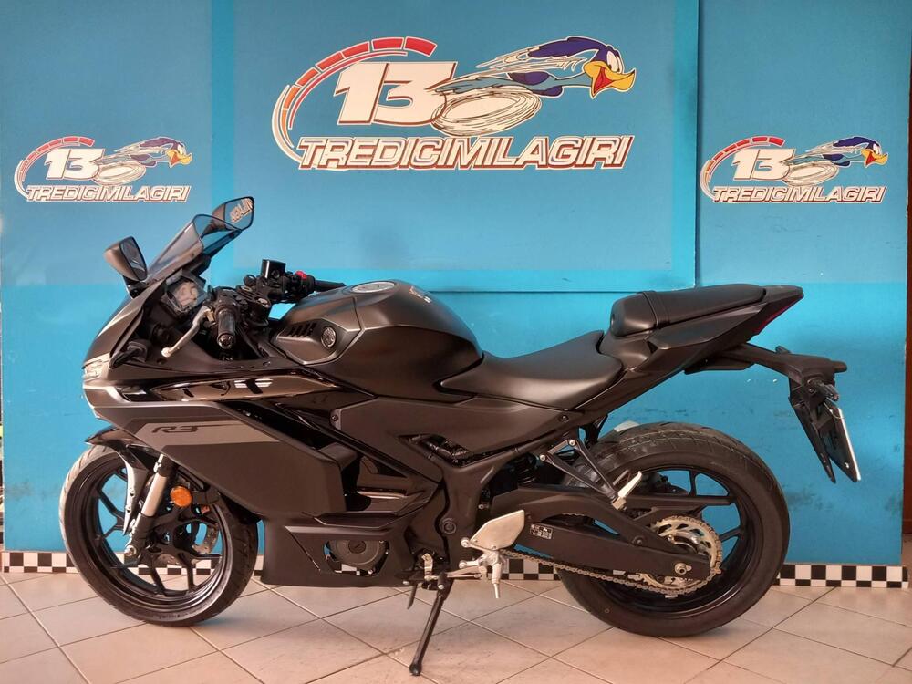 Yamaha YZF R3 (2025 - 26) (4)