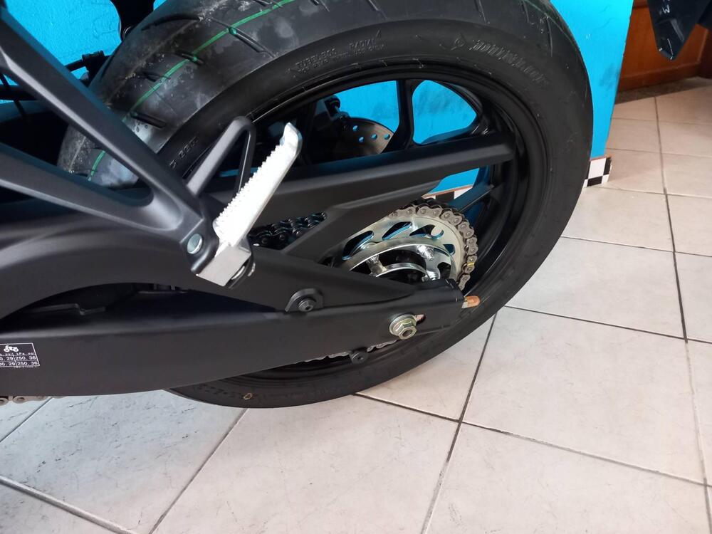 Yamaha YZF R3 (2025 - 26) (13)