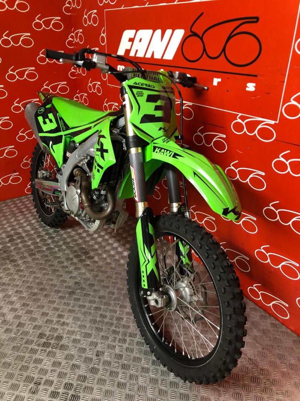 Kawasaki KX 450 F (2022) (2)