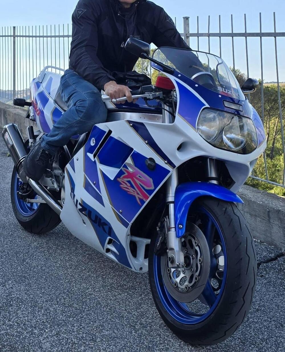 Suzuki GSX R 1100 (1991 - 92) (3)