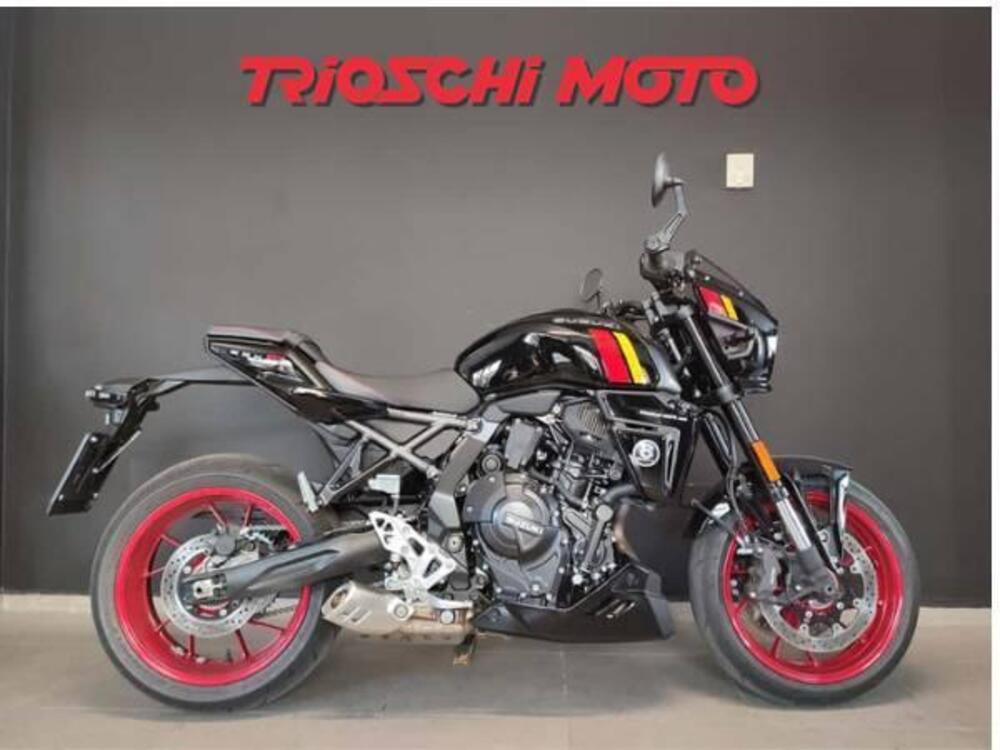 Suzuki GSX-8TT (2025 - 26)