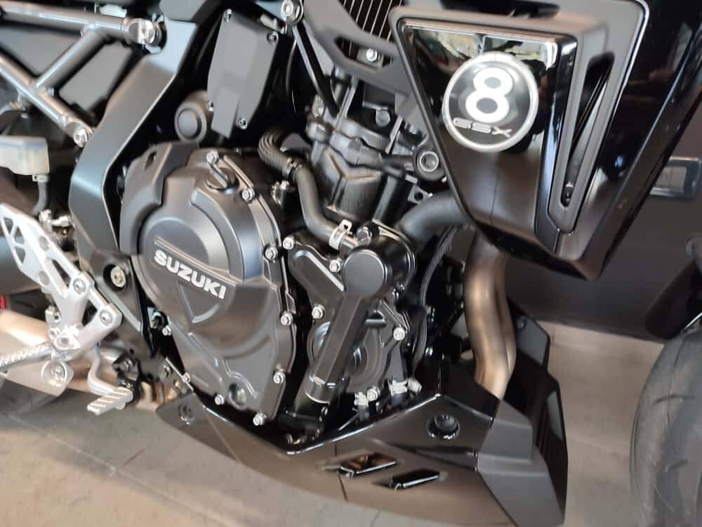 Suzuki GSX-8TT (2025 - 26) (3)