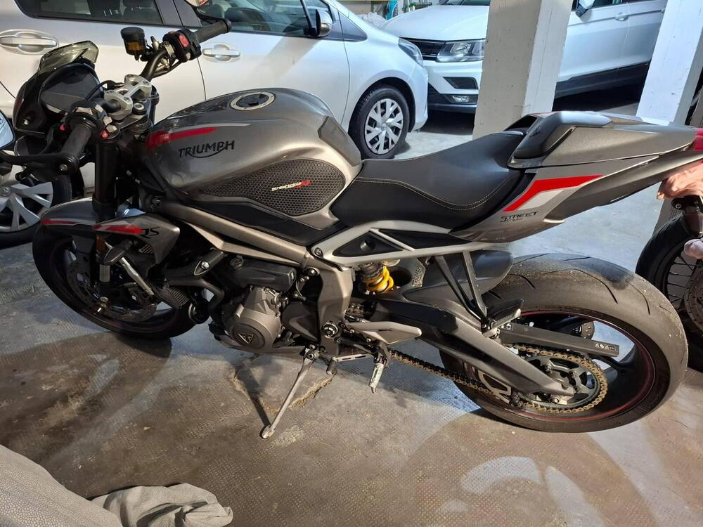 Triumph Street Triple RS (2020 - 22) (5)