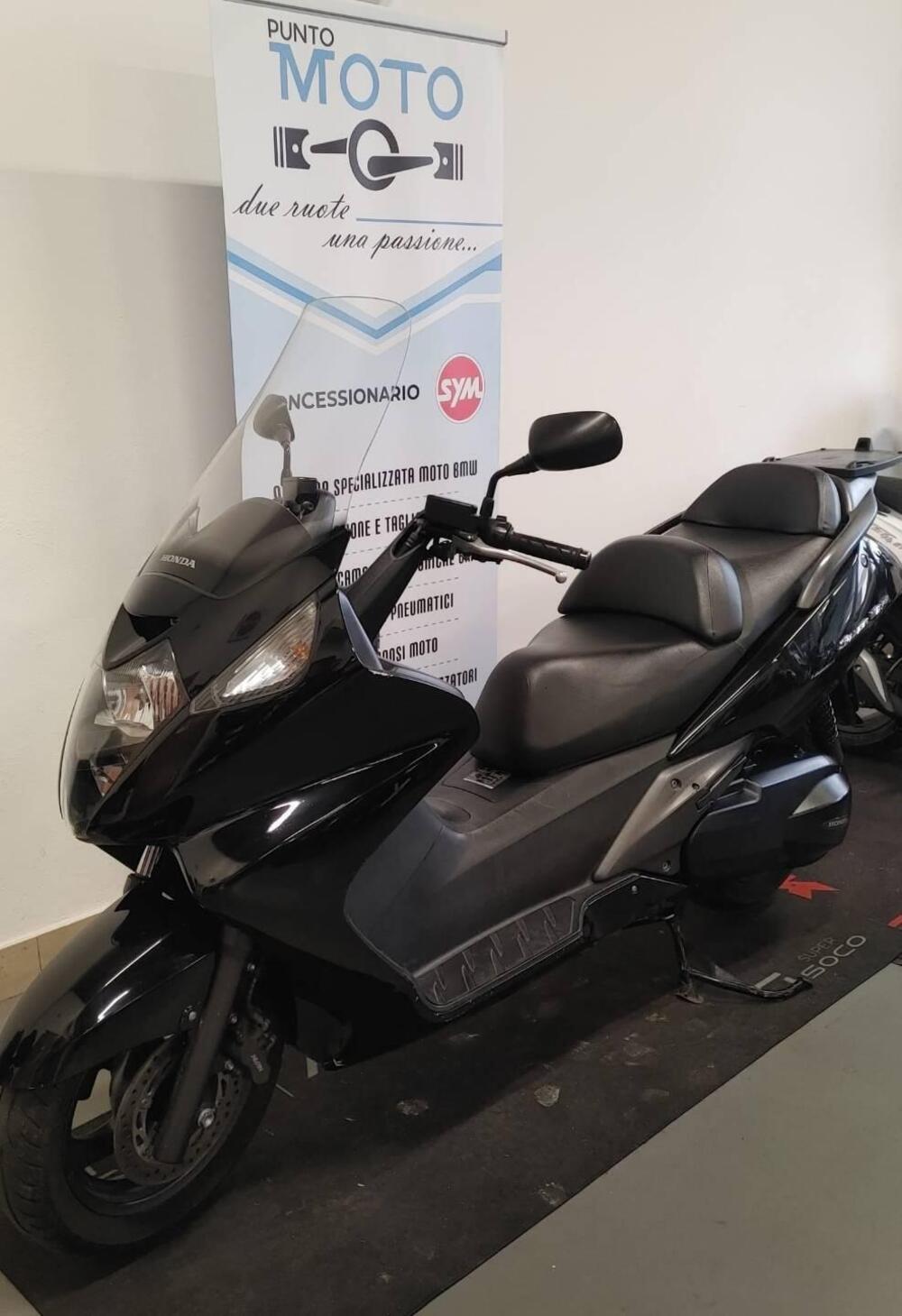 Honda Silver Wing 400 (2006 - 09) (2)