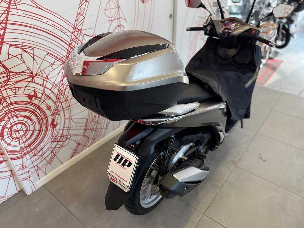 Honda SH 350 (2021 - 24) (12)