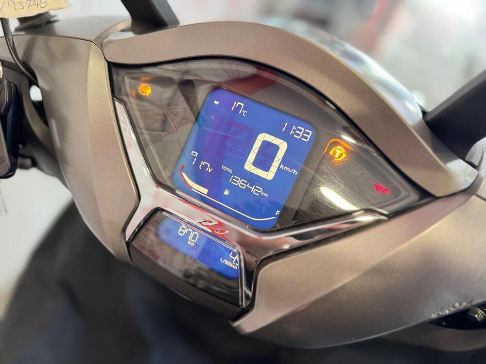 Honda SH 350 (2021 - 24) (7)