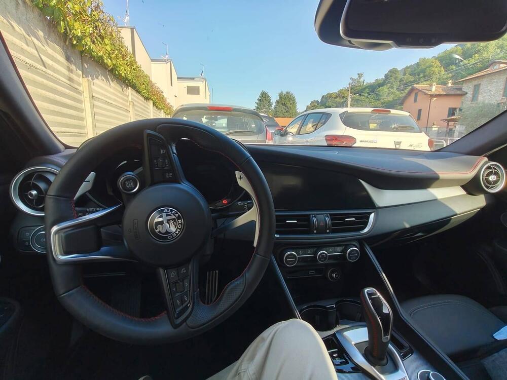 Alfa Romeo Giulia usata a Como (3)