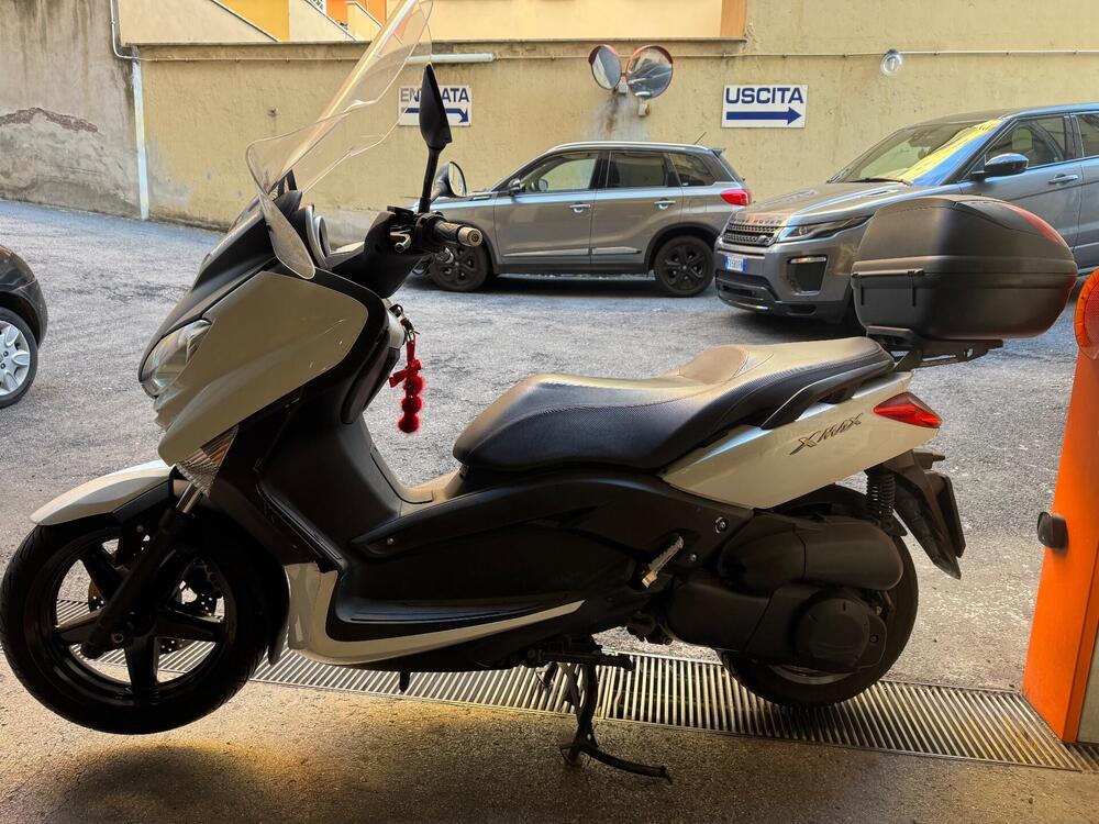 Yamaha X-Max 250 Sport (2011 - 13) (4)
