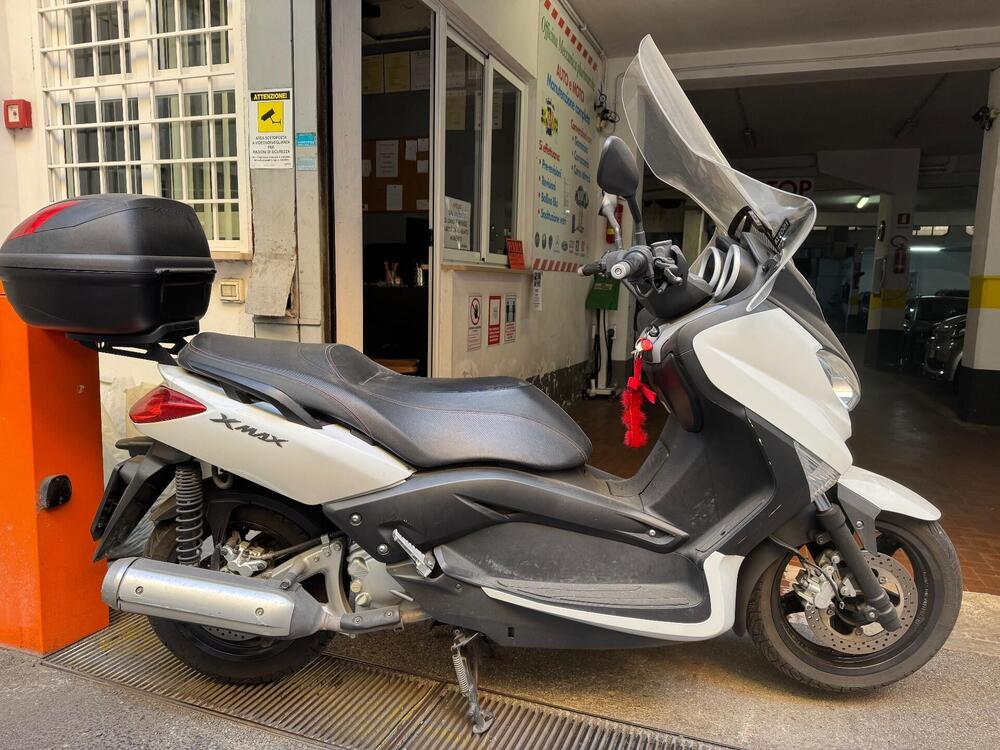 Yamaha X-Max 250 Sport (2011 - 13) (7)