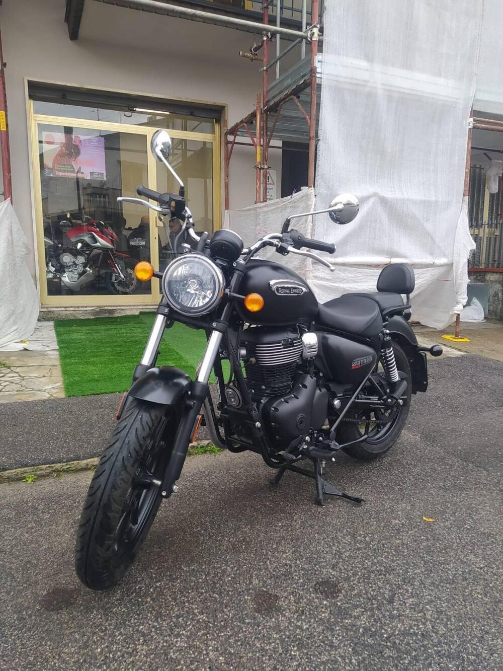 Royal Enfield Meteor 350 (2021 - 26) (5)