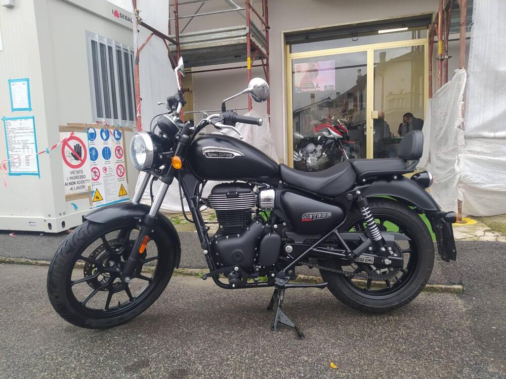 Royal Enfield Meteor 350 (2021 - 26) (6)