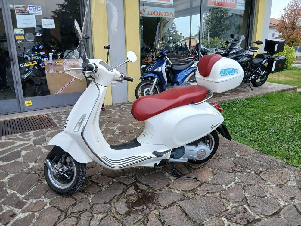 Vespa Primavera 125 3V ie (2014 - 16) (2)