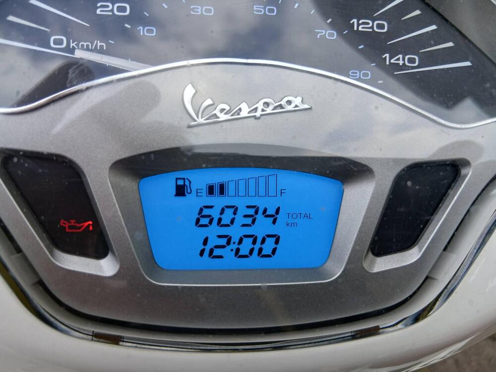 Vespa Primavera 125 3V ie (2014 - 16) (6)