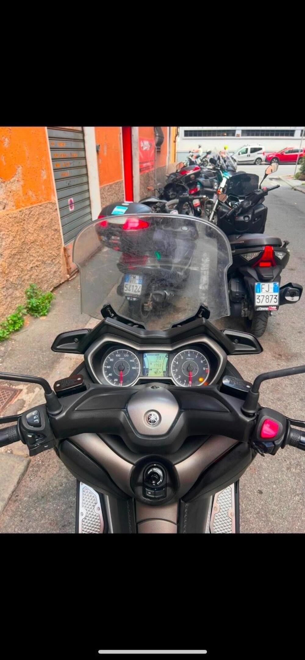 Yamaha X-Max 300 ABS (2017 - 20) (7)